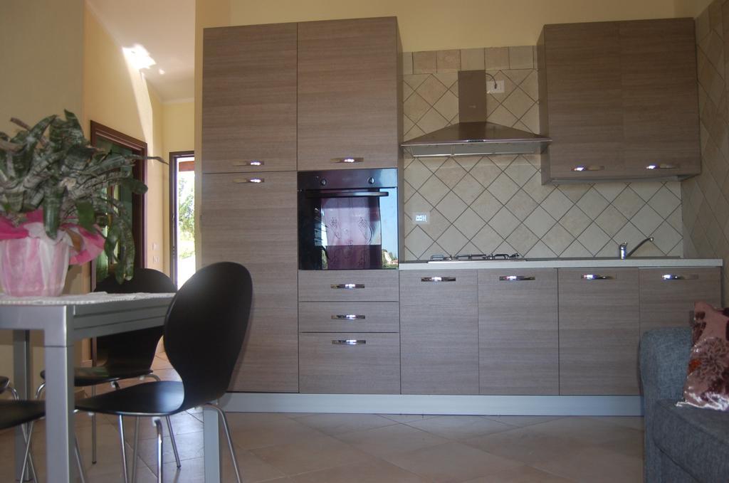 Relax Al Mare Apartment Olbia Phòng bức ảnh